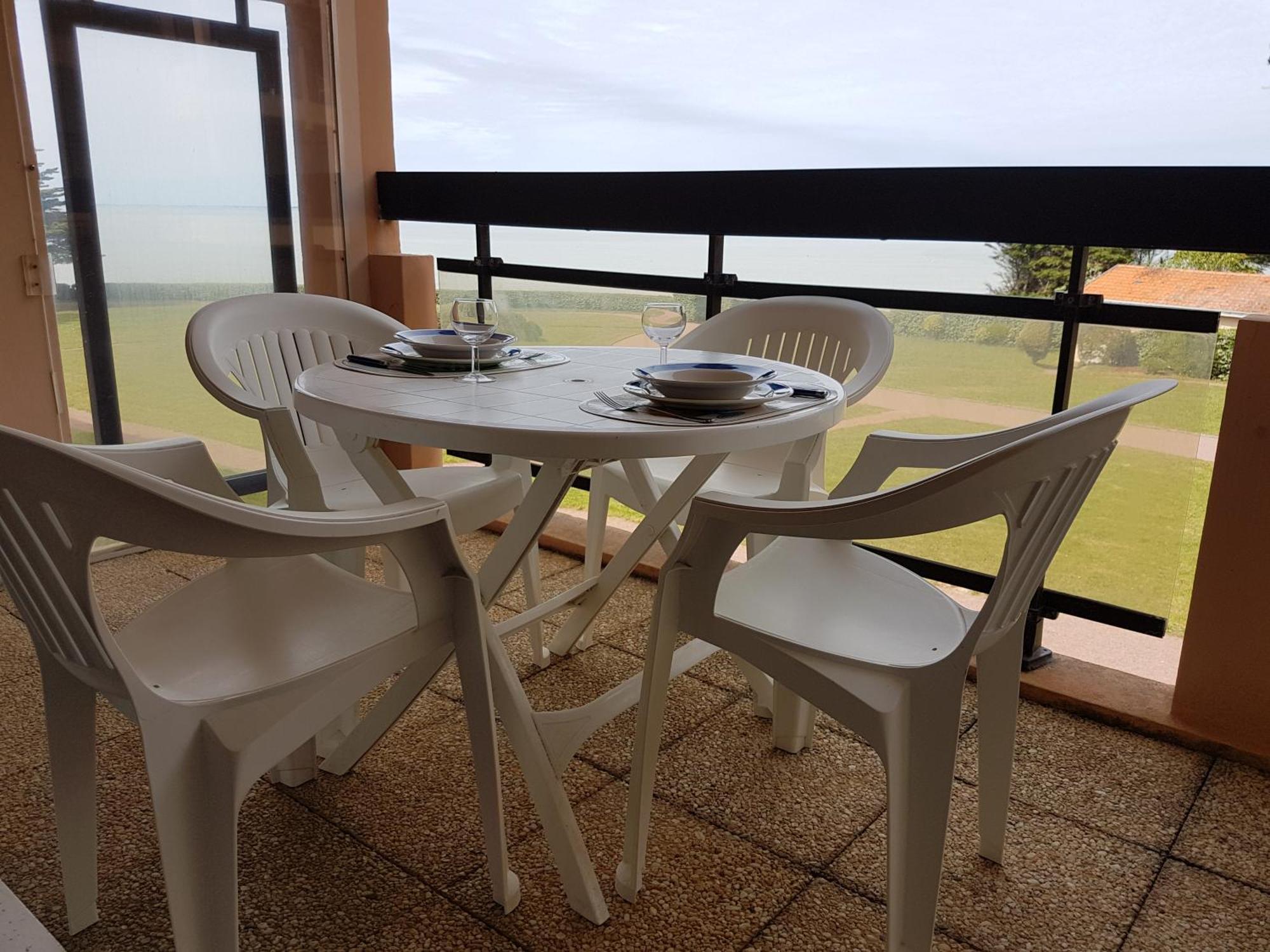 Appartement Vue Mer. A 40M De La Plage. 포르닉 외부 사진